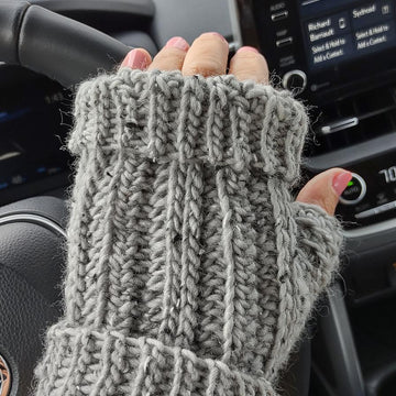 PapioCreek Rib Stitch Fingerless Gloves