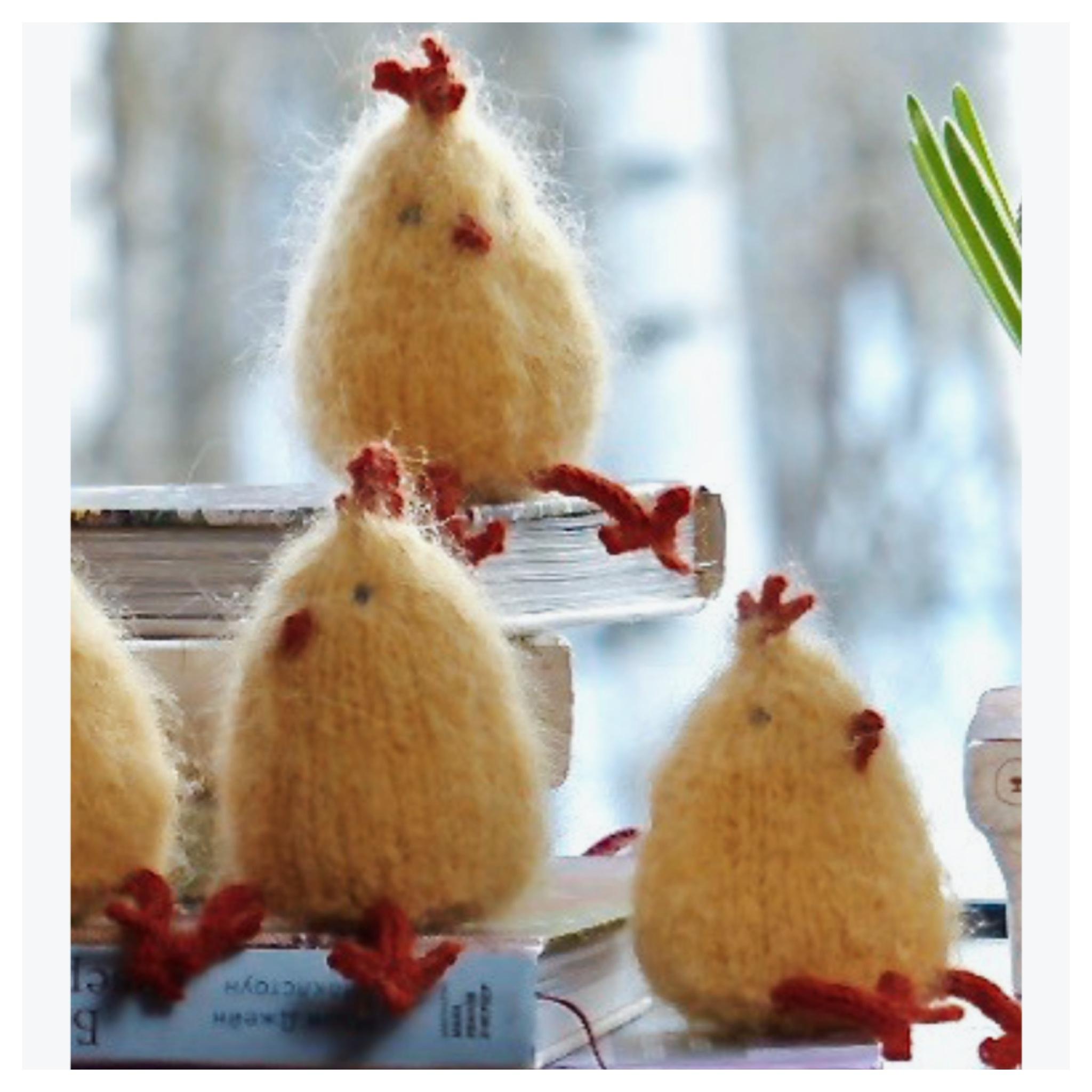 Easter chick and a Small festive garland