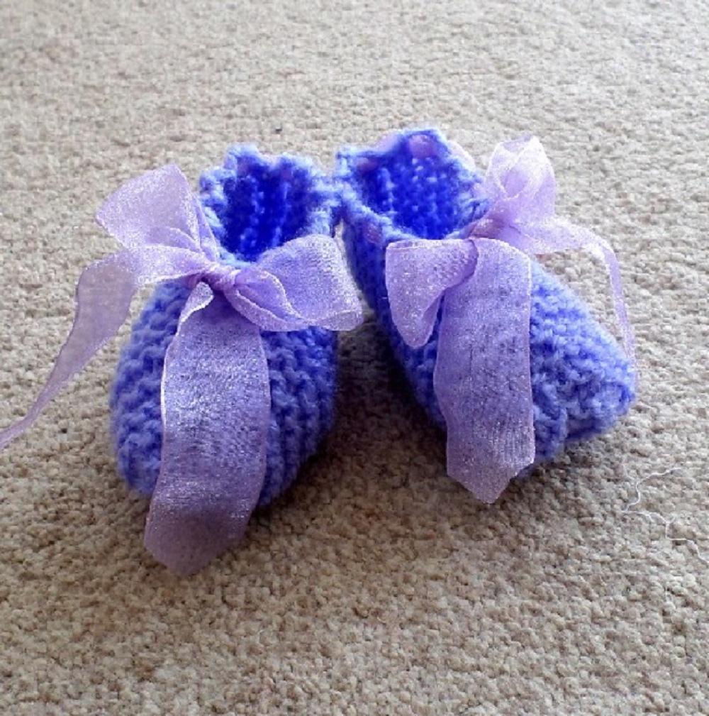 Lavender Bootees