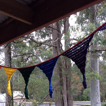 TigsTogs Rainbow Bunting Flags