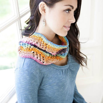 Pitched cowl