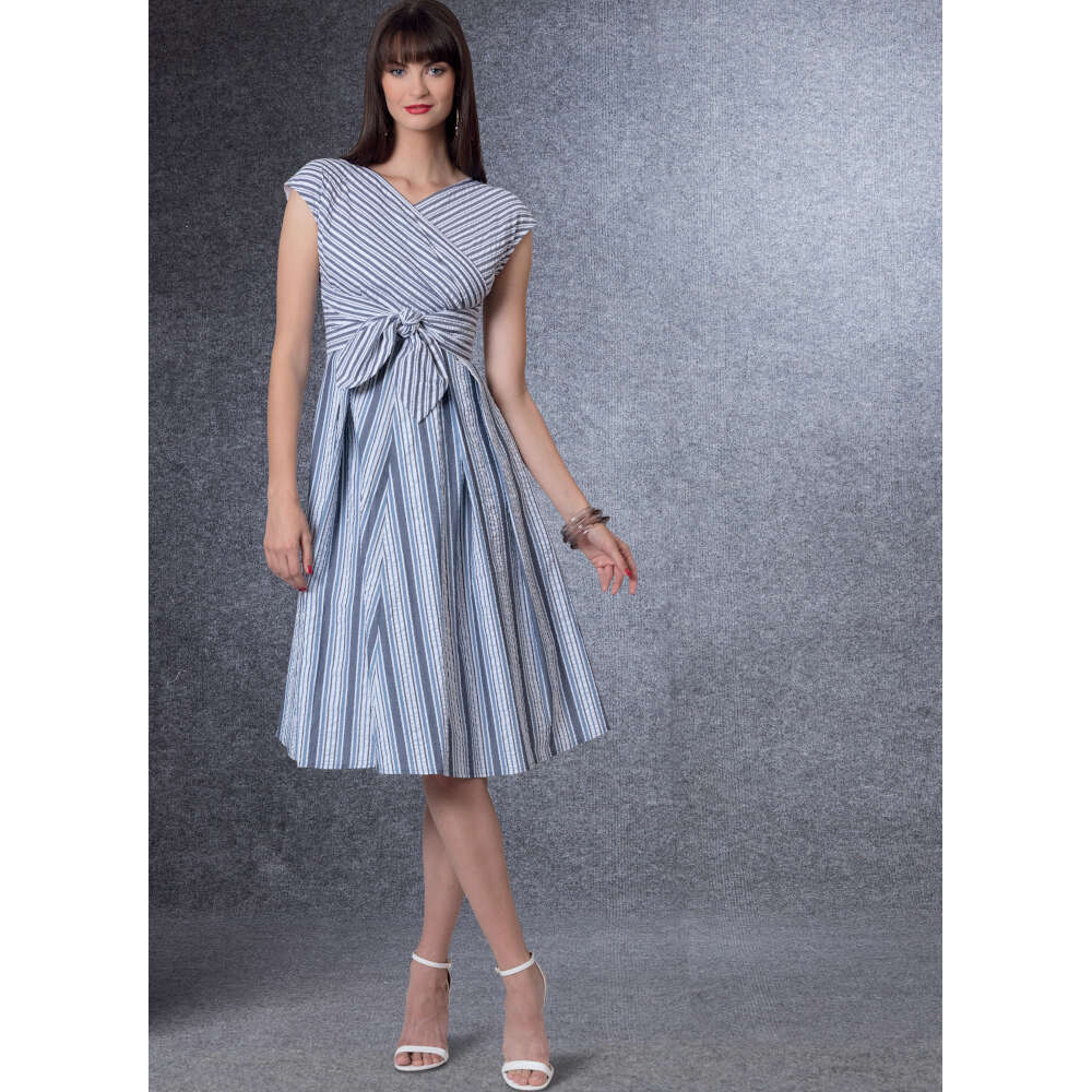 Vogue Misses' Dress V1795 - Sewing Pattern