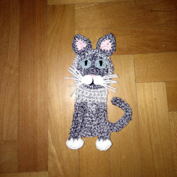Gray cat applique