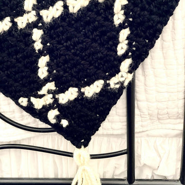 Scandinavian Throw