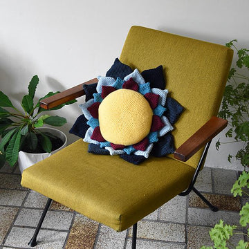 Lotus Pillow