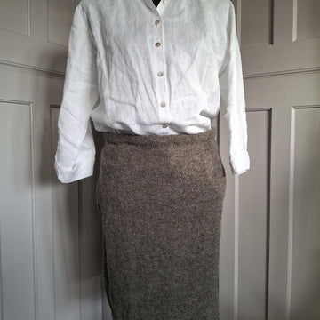 CARROL, a woollen skirt