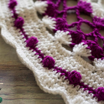 Trellis Waves Round Afghan