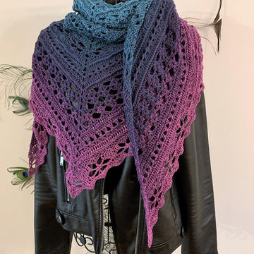 Triangular Scarf "Themis"