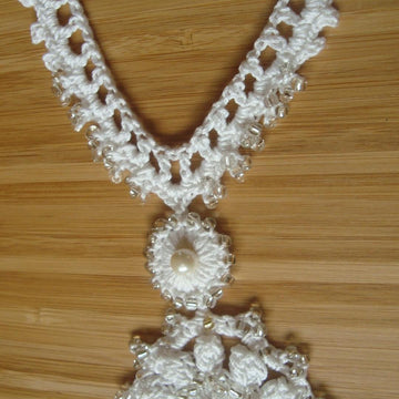 Crochet Classic Beaded Necklace
