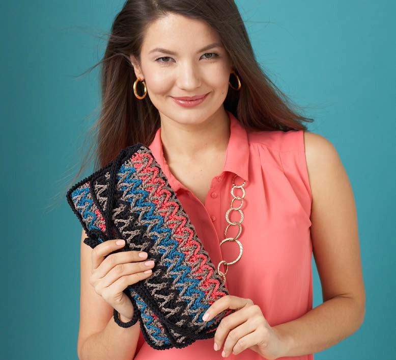Bargello Stripes Purse in Patons Grace
