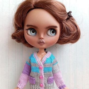 Knitted cardigan with pockets