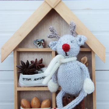 Knitted Deer