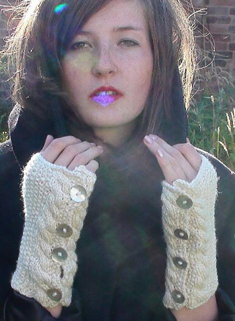 Gilda Gloves