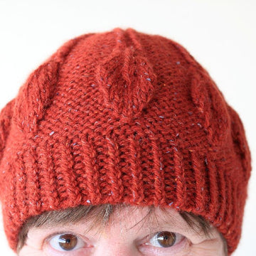 Leaf on the lines hat