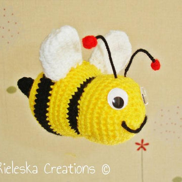 Bee amigurumi