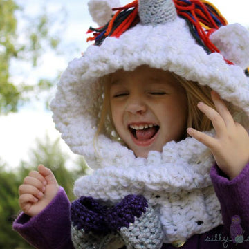 Sparkles the Unicorn Cowl