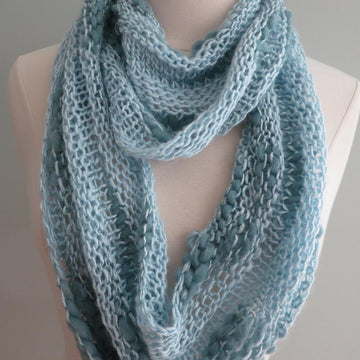 Bamboo Thick and Thin Cowl