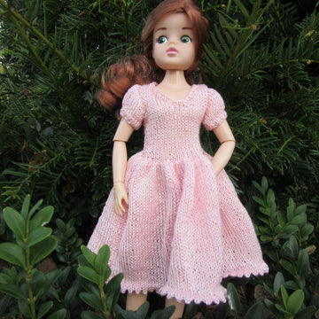 1:6th scale Bethan dress