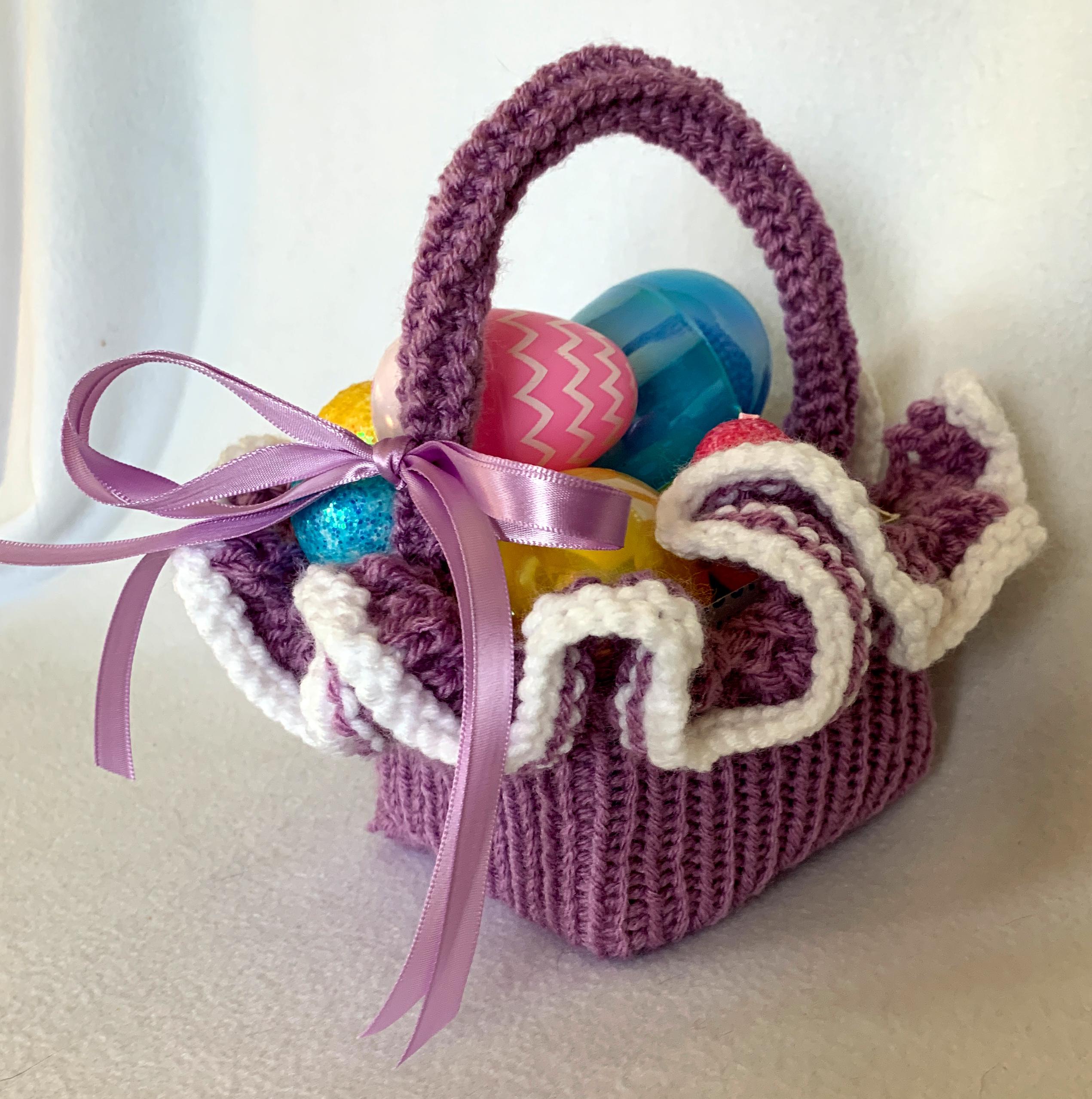 Easter Basket with Ruffled Edge