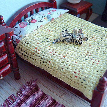 1:24th scale bedspread and blanket