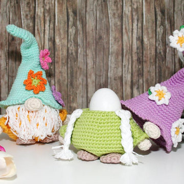 Flower Gnome - Egg Cozy
