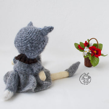 Doll wolf