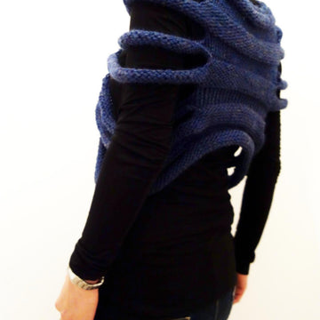 London Ribbed Capelet