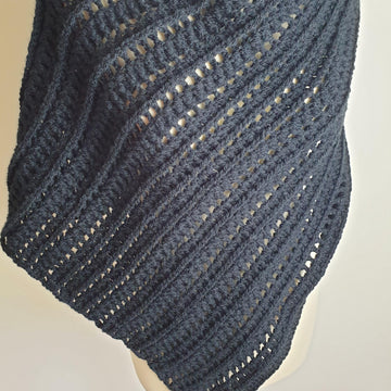 Dark Rose shawl