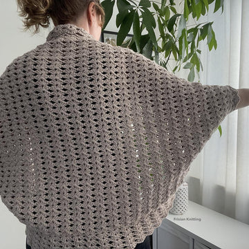 Shrug Toscana cardigan