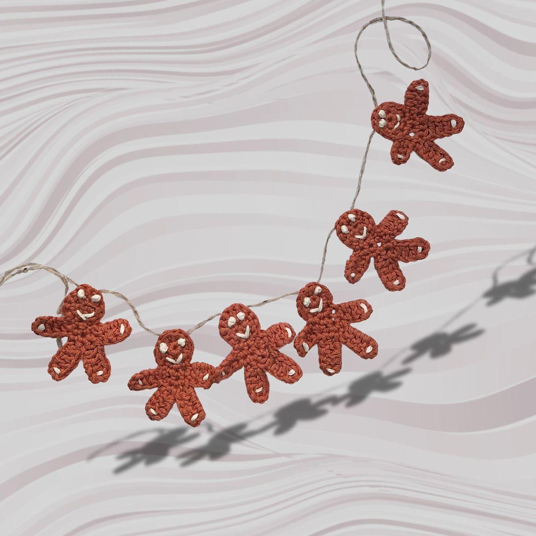 Gingerbread men garland