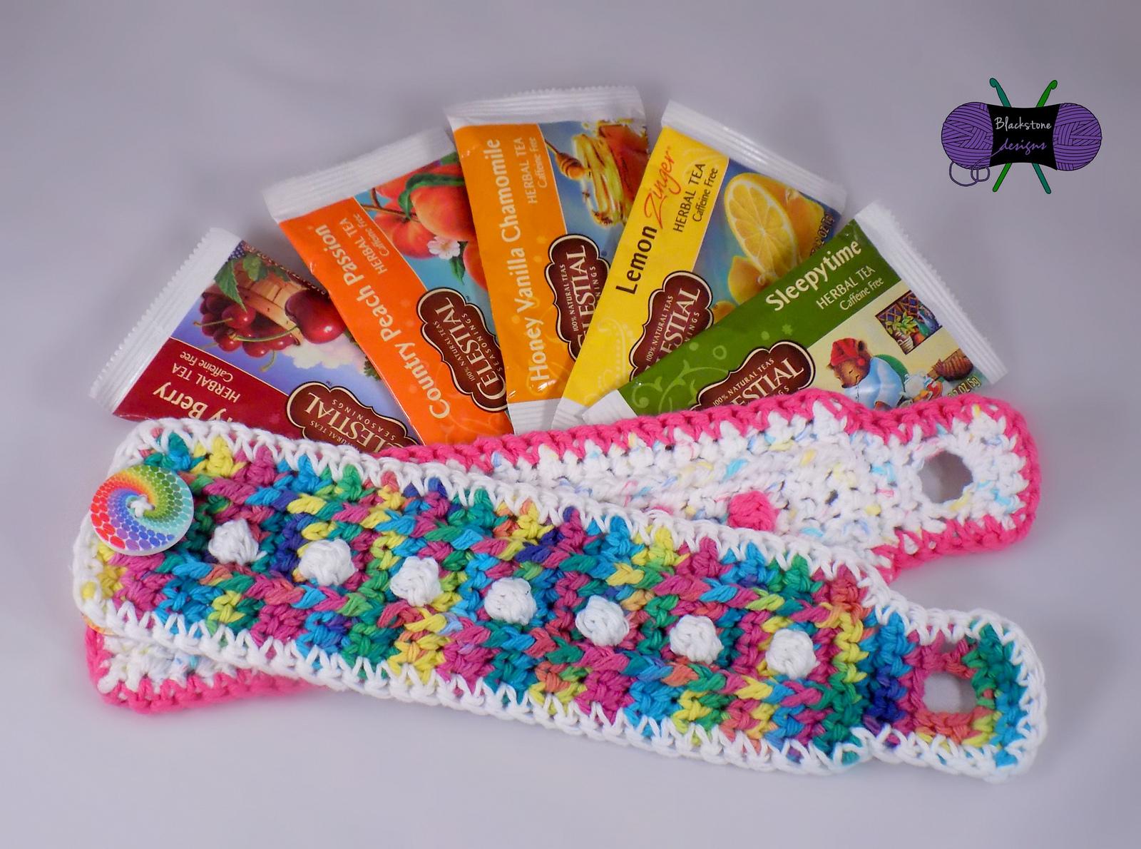 Snowbobbles Mug Cozy
