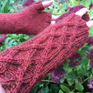 Kernow fingerless mittens