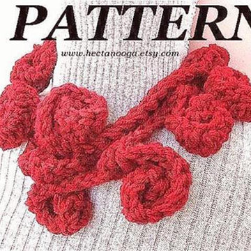 067, LARIAT OF ROSES COWL