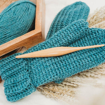 Crochet Knit-Look Mittens