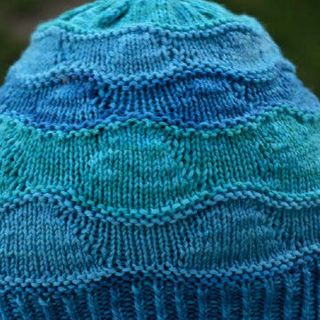 Hug of the Ocean hat