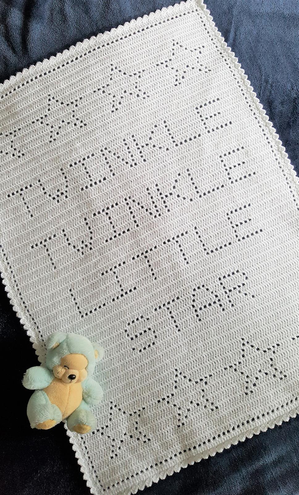 Twinkle Twinkle Filet Blanket