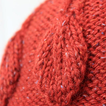 Leaf on the lines hat