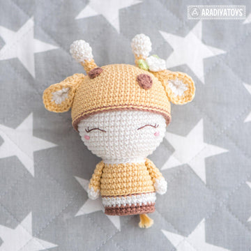 Mini Sonya the Giraffe by AradiyaToys
