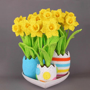 Osterdeko Osterglocken und Ostereier