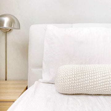 Lean Back Bolster Pillow - The DUAVAO