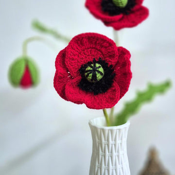 Poppy flower bouquet