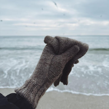 Island Gloves