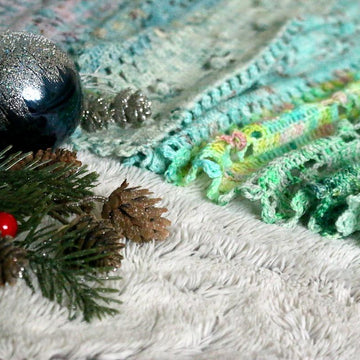 Baubles and Berries Wrap