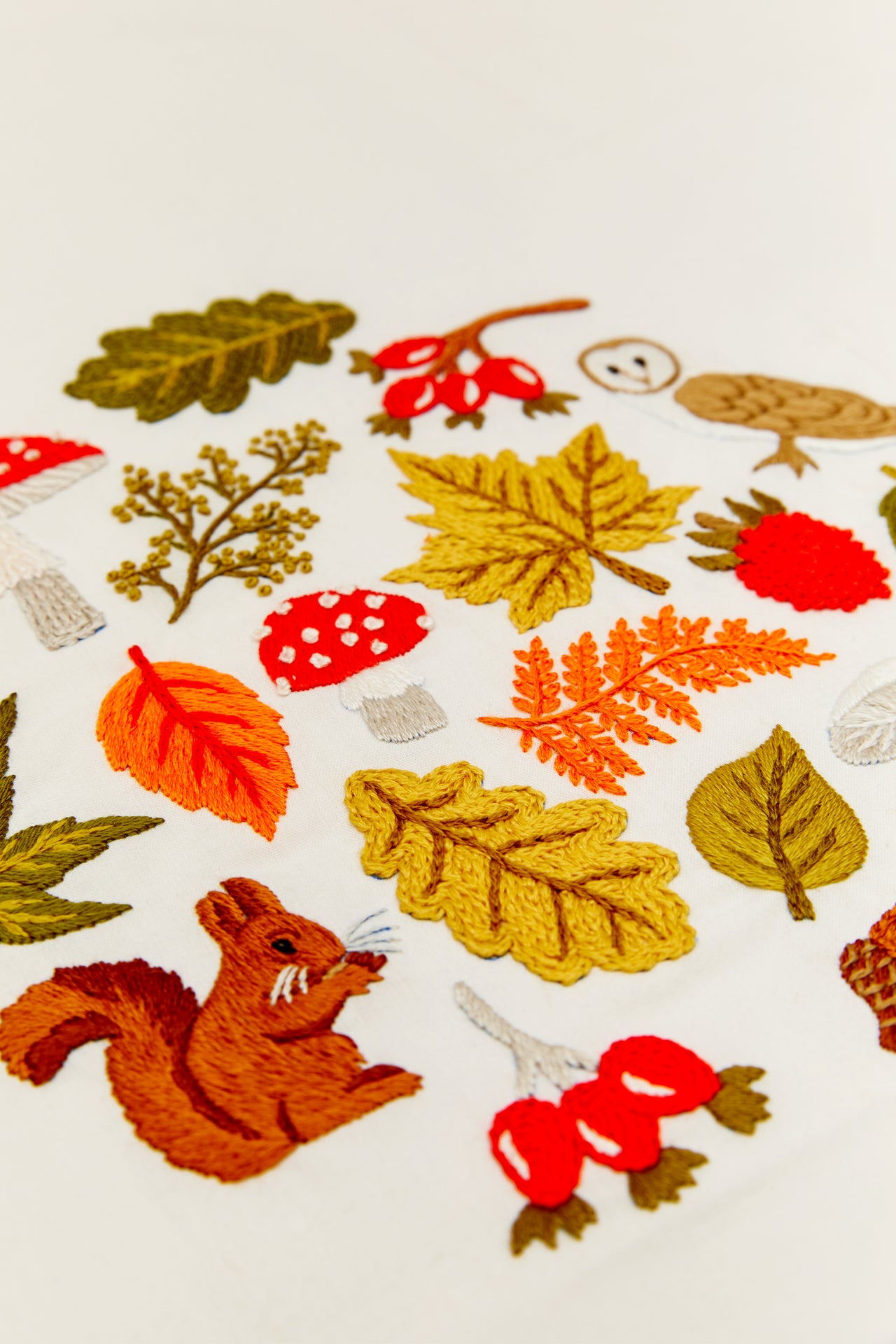 DMC Autumn Embroidery Pattern - PAT1660 - Downloadable PDF