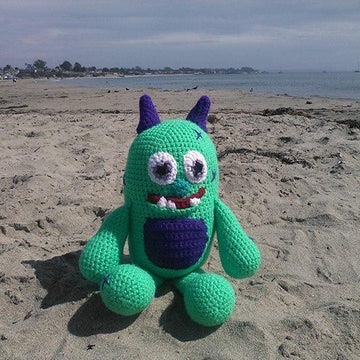 Cruz the beach monster