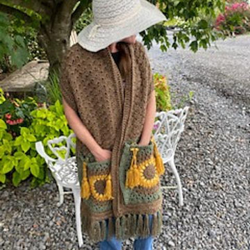 Sunflower Pocket Shawl