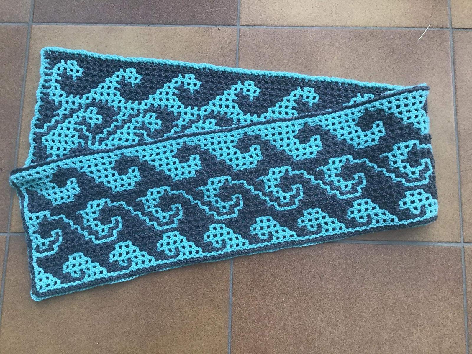 Waves Scarf