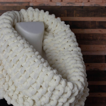 Squishy Super Chunky Cowl