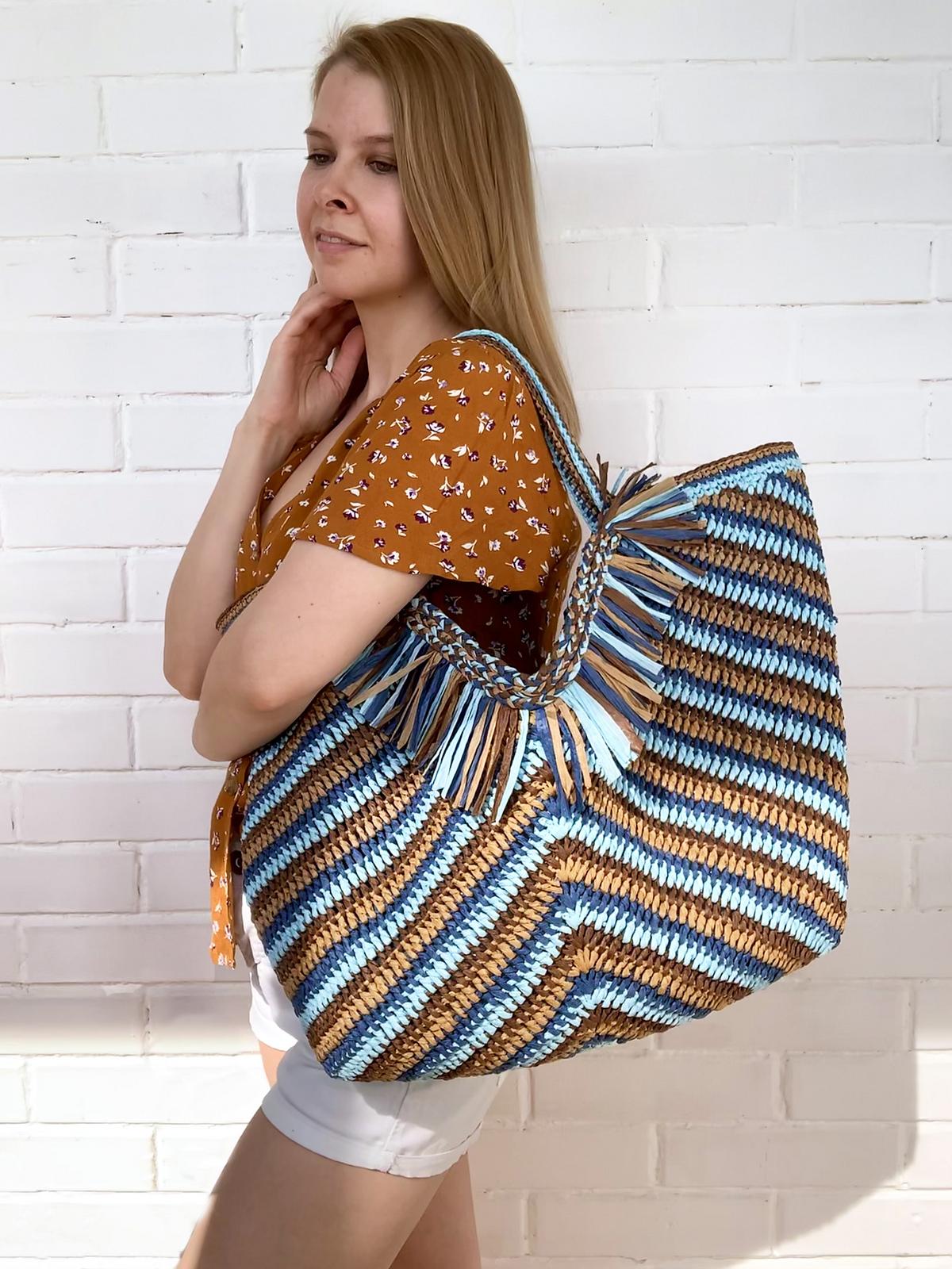 Crochet Raffia Beach Bag Pattern: Fringed Boho Tote