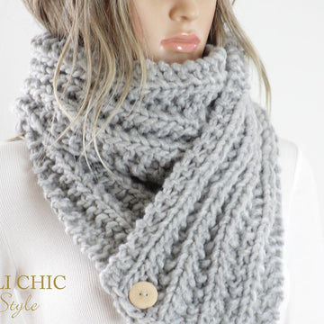 Olivia Knit Button Scarf #805